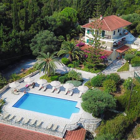 Panorama Apartments Fiscardo فيسكاردو المظهر الخارجي الصورة