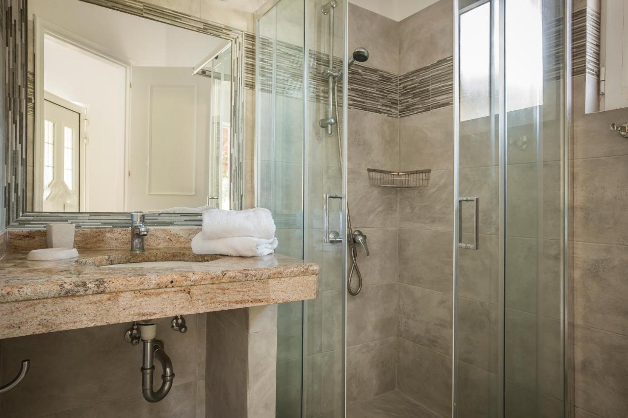 Panorama Apartments Fiscardo فيسكاردو المظهر الخارجي الصورة